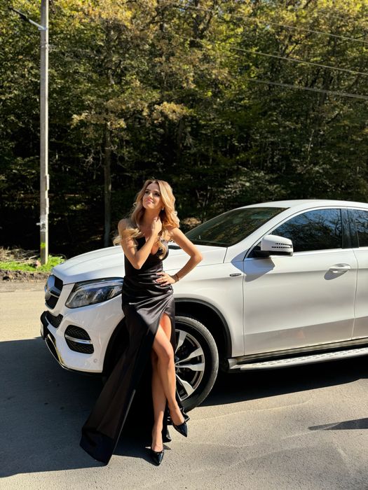 Продам плаття OLYA MAK