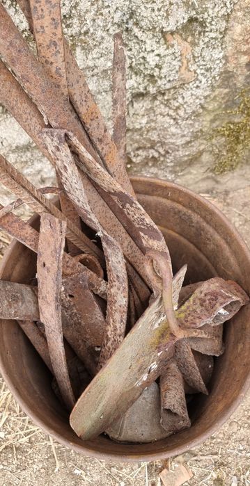 Portão, grades e mais ferro