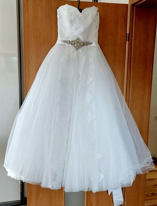 Suknia ślubna,  wzrost 172 cm (typowe M)