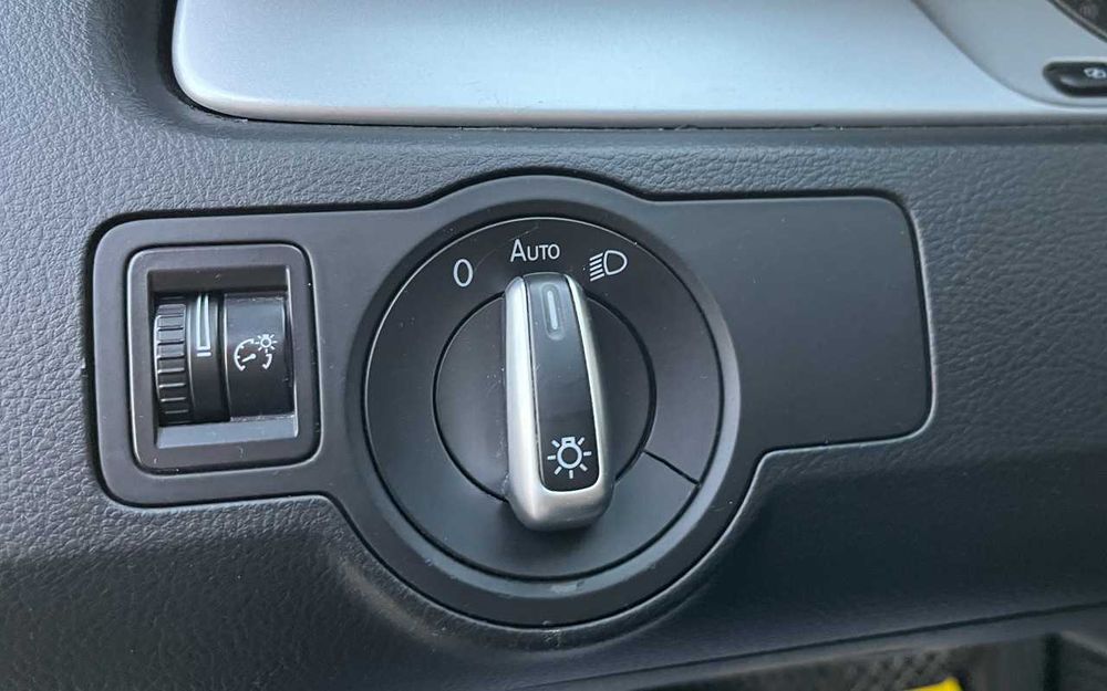 Volkswagen Passat 2011