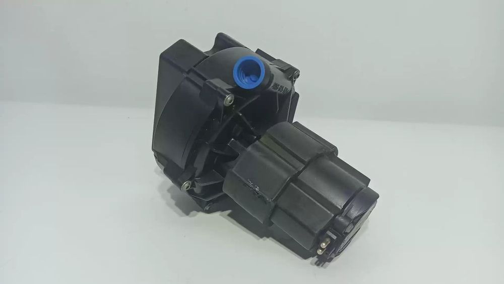 BOMBA SECUNDARIA DE AR MERCEDES-BENZ CLASSE M 2001 -A0001403785