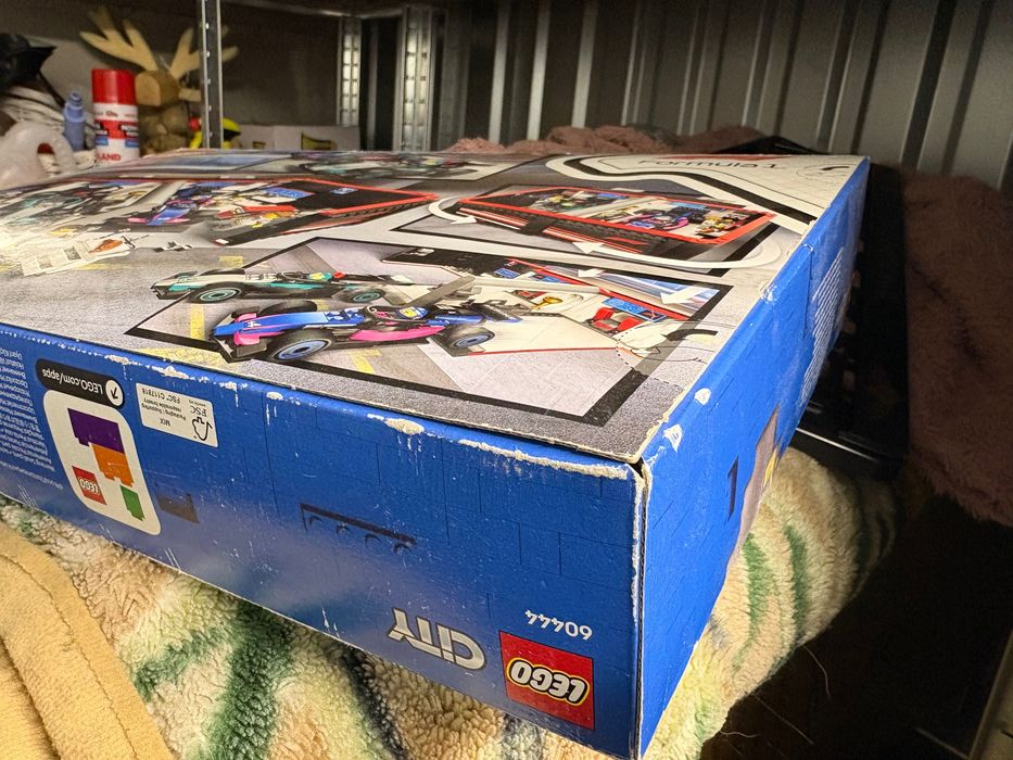 Lego City 60444 klocki F1