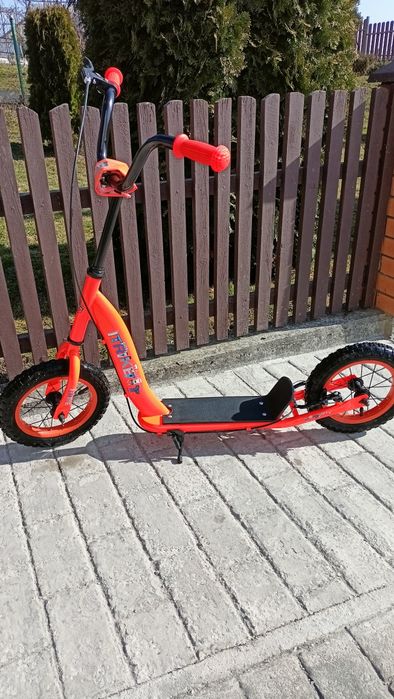 Продам самокат підлітковий.