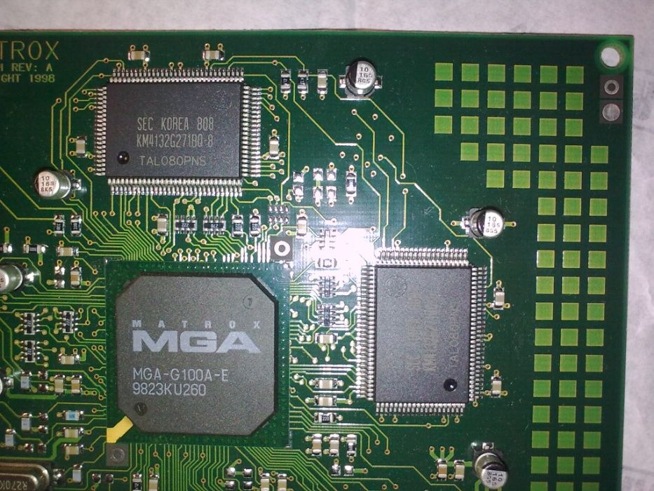 Видеокарта Matrox MGA-G100A-E