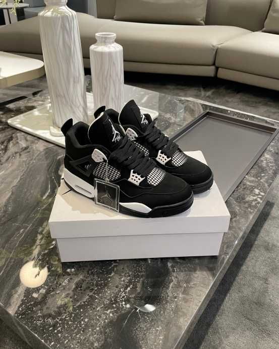 Jordan Air Jordan 4 Retro White Thunder R.42