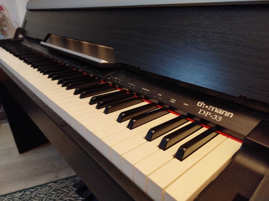 Piano digital Thomann