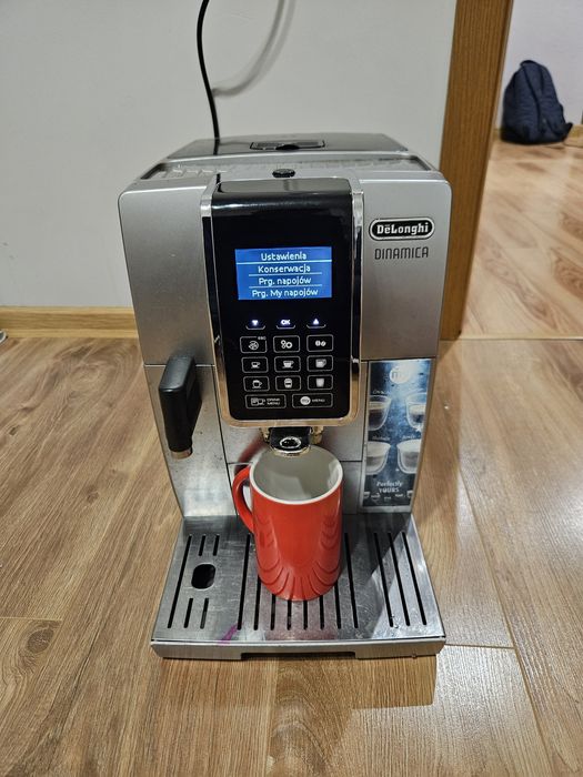 Ekspres ciśnieniowy Delonghi ECAM 350.75S