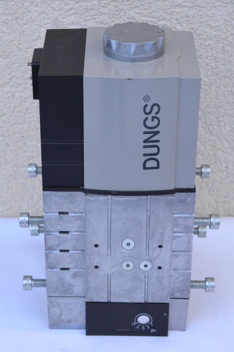 Zawór gazowy Weishaupt W-MF 512 C Dungs