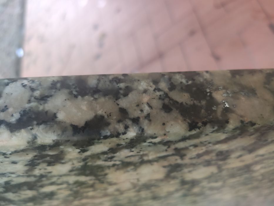 Vendo 4 pedras de granito