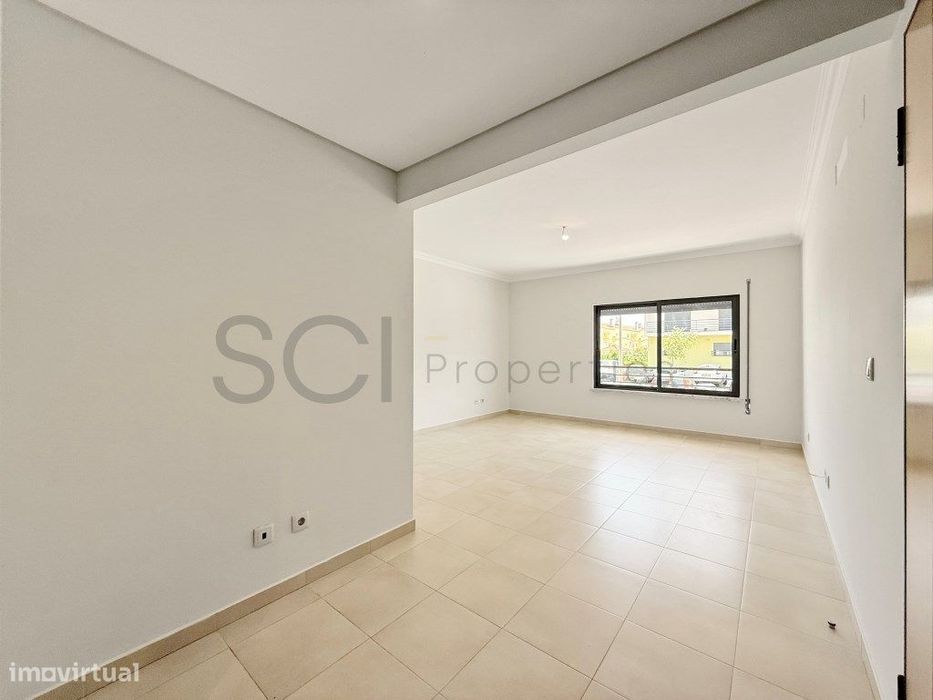 Apartamento T3 com Suíte e Arrecadação no Pinhal Novo