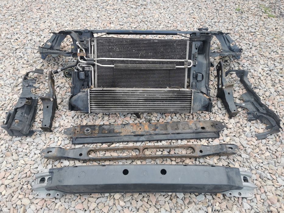 Pas Przedni Belka Wzmocnienie Chłodnice Volvo xc60 I 2.4 D5  Automat