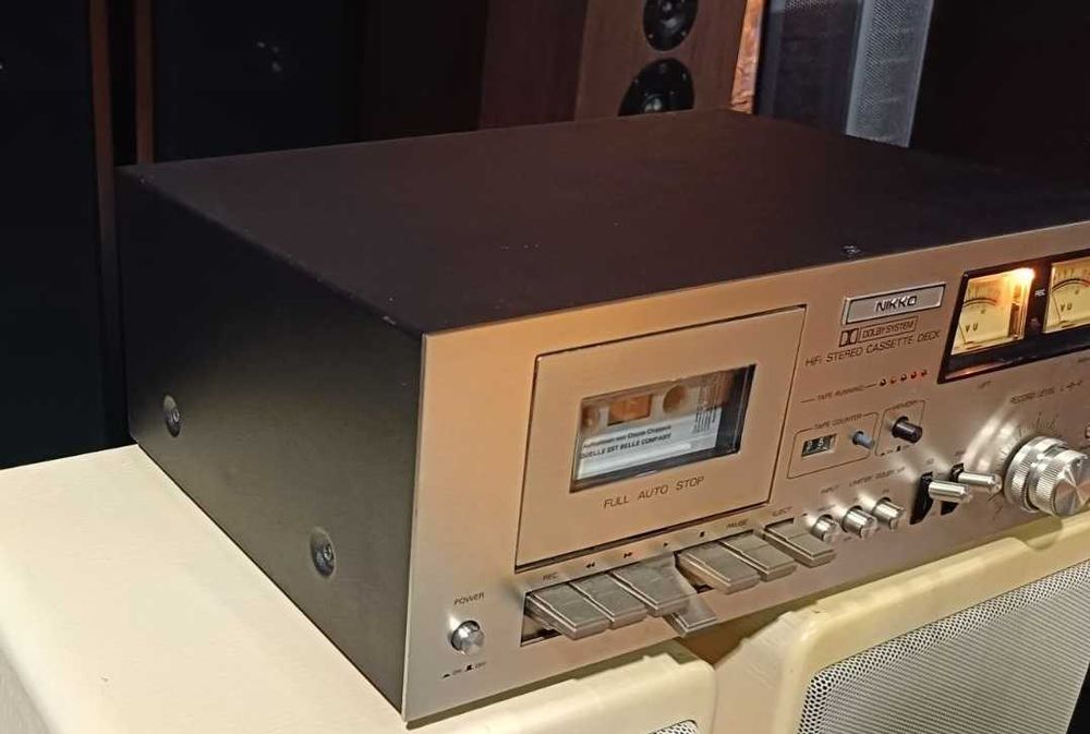 Nikko Crown CTD-2200 касетна дека