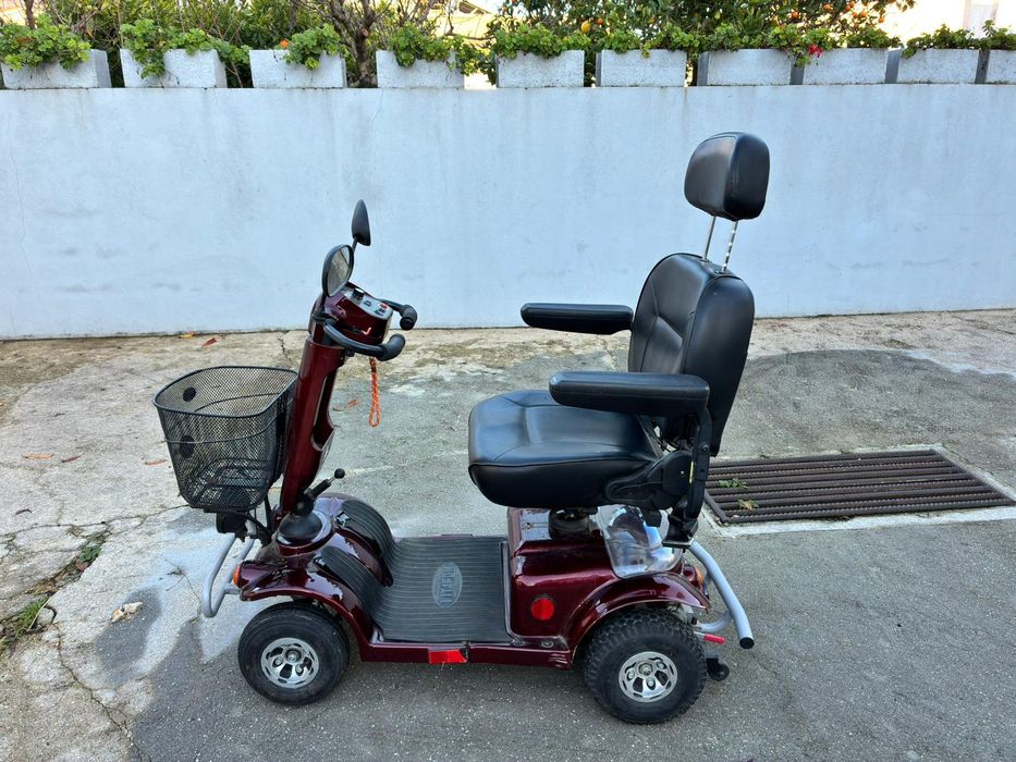 Scotter mobilidade reduzida