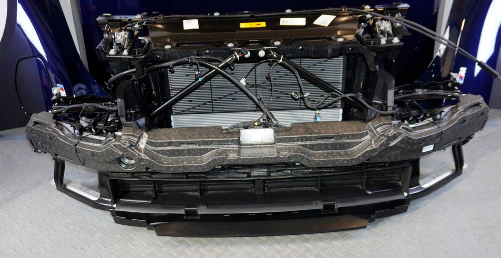 Касета радиаторов телевизор вентилятор BMW 5 i5 G60 Шрот Разборка