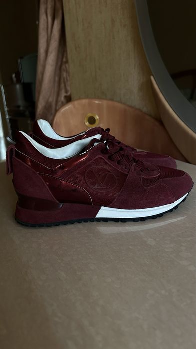 Кросівки louis vuitton
