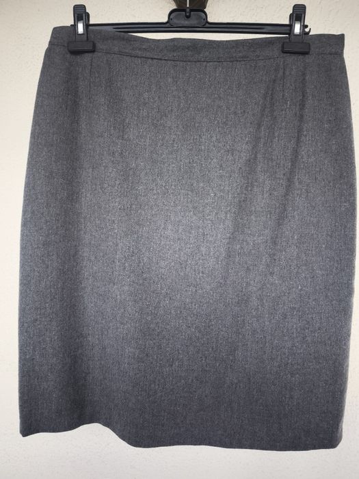 Saias (8 diferentes) do n 46 ao 50