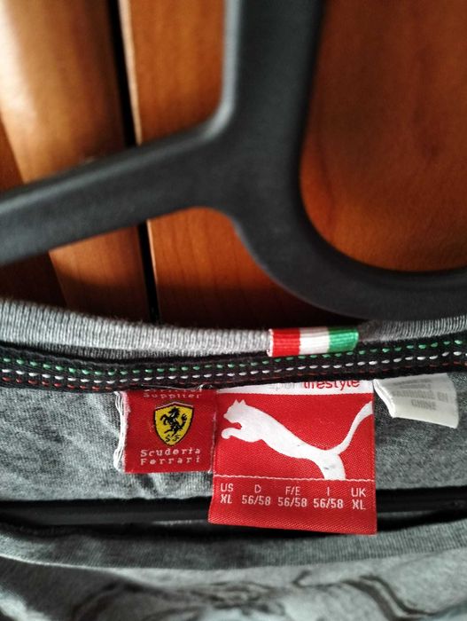 T-shirt Puma parceria com a Ferrari