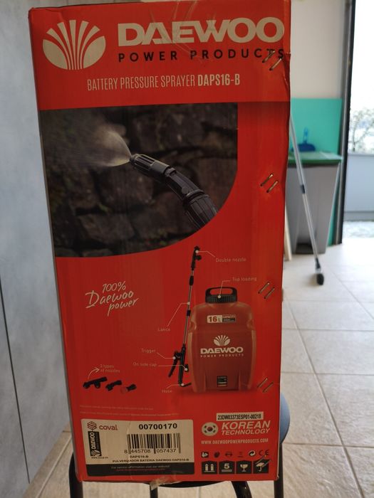 Pulverizador a Bateria novo na caixa