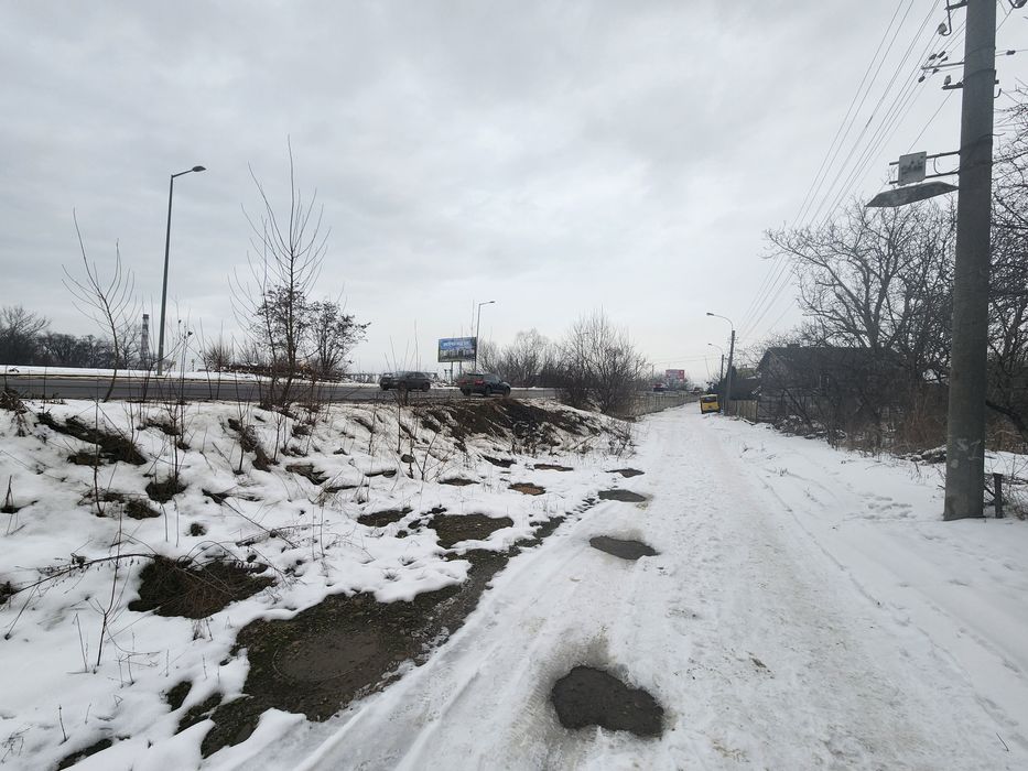 Продам земельну ділянку в вул. Надрічна 14.2 сот