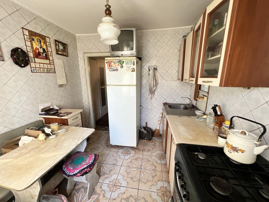 Продаю 3 х к квартиру разделку  ЮТЗ