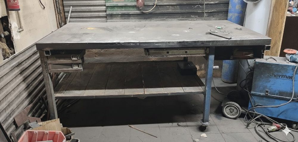 Stół warsztatowy,200x100 cm blacha 8 mm