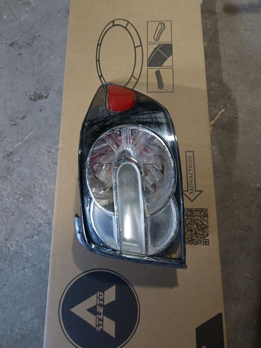 MAZDA CX7 задній стоп правий