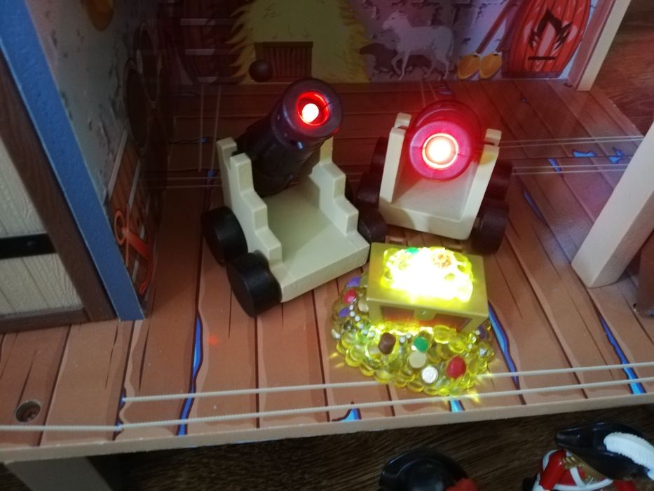 Okazja Kidkraft wielka drewniana forteca piratów ze statkiem 63284 + playmobil