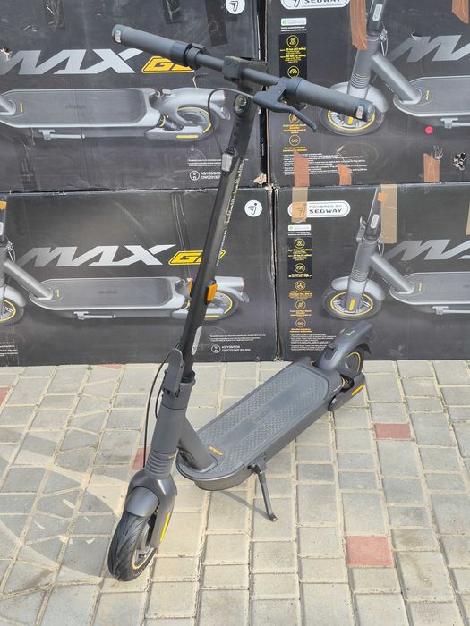 електросамокат Segway-Ninebot MAX G2 D 2024 рік