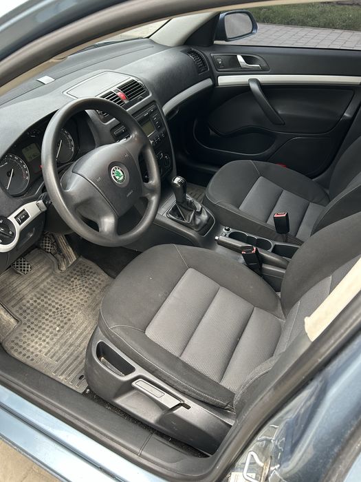 Продам авто шкада А 5