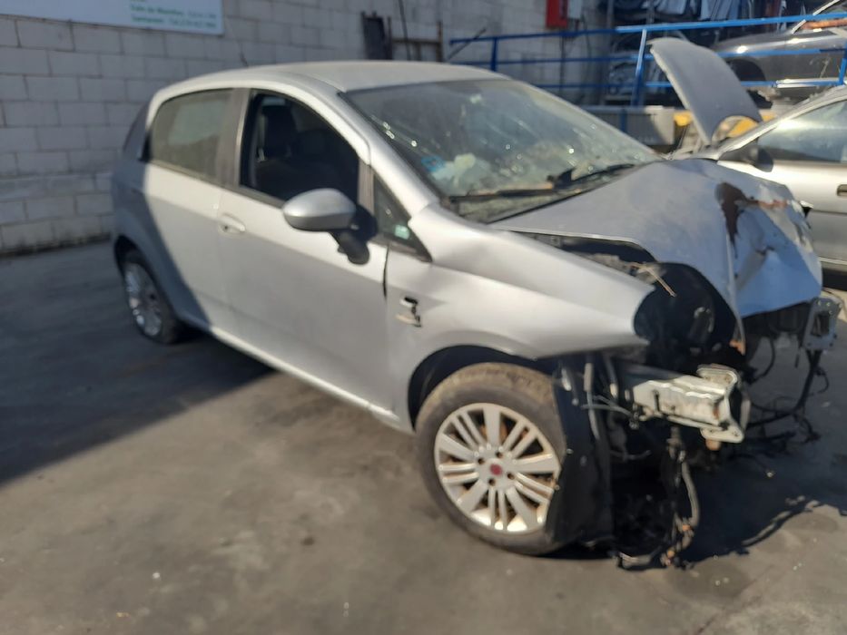 Para peças FIAT Grande Punto (199_)