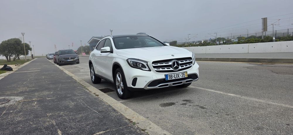 Mercedes-Benz GLA 200 foto 4