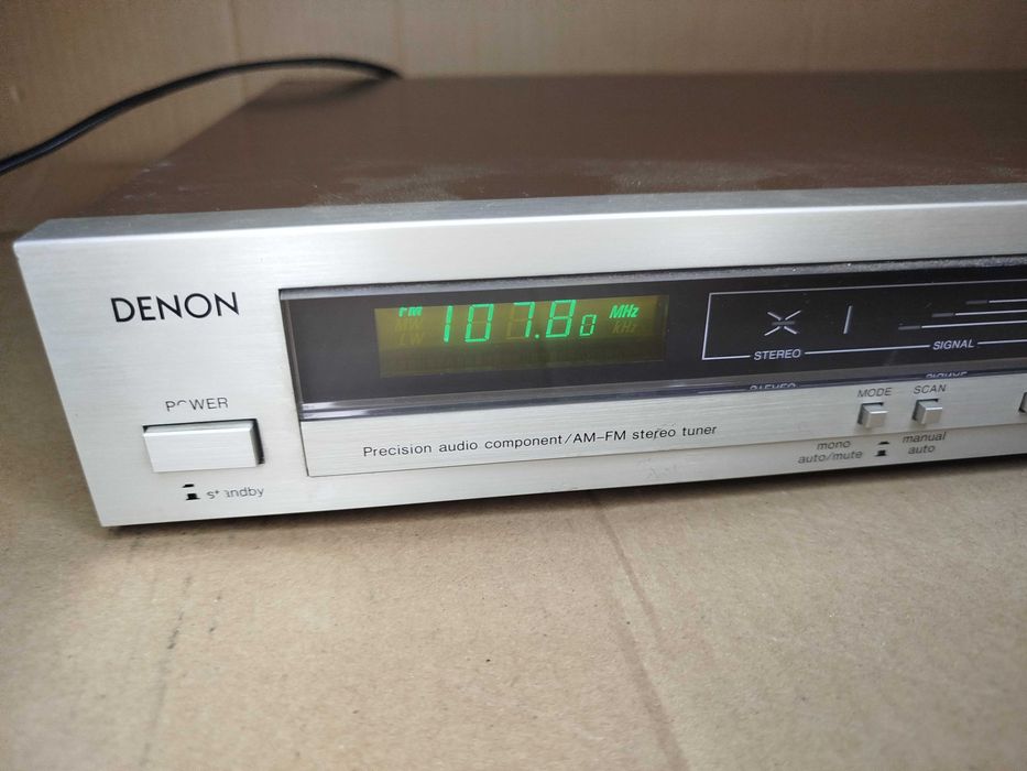 Tuner Radiowy DENON TU-747