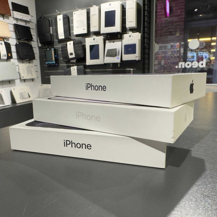 Apple iPhone 17e 512GB Black Фізична SIM нові запаковані