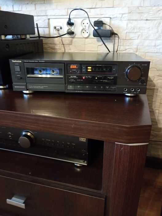 Magnetofon Technics RS- B505