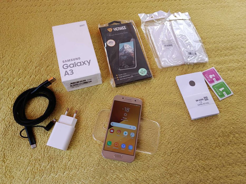 stary telefon SM-A320FL samsung galaxy A3  2017 16GB