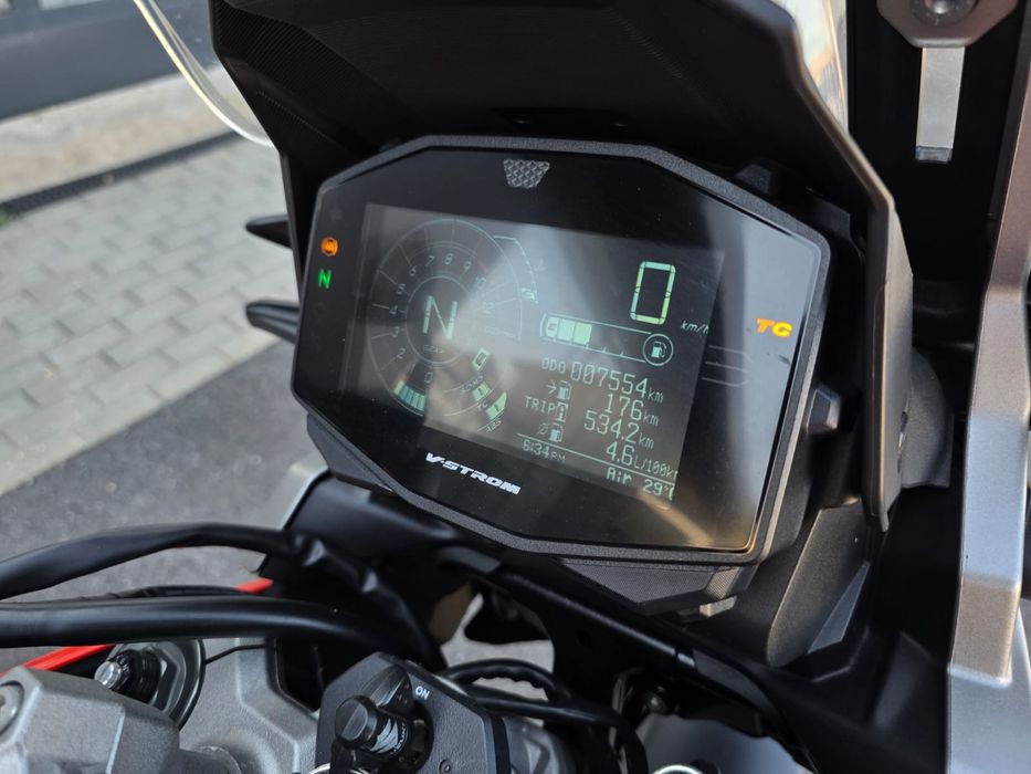 Suzuki v-strom DL XT