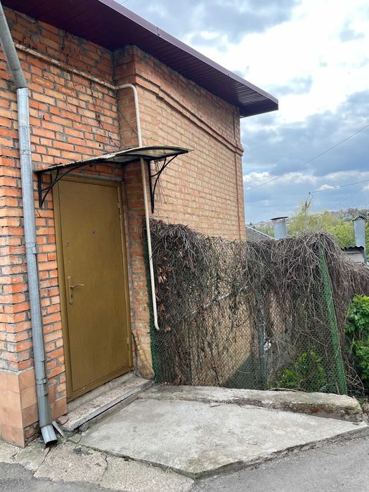 продам частину будинку у вінниці