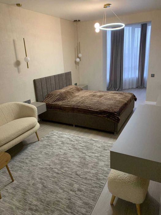 Двухкомнатная квартира с ремонтом 91,4 м (Перлини Корбутівки)