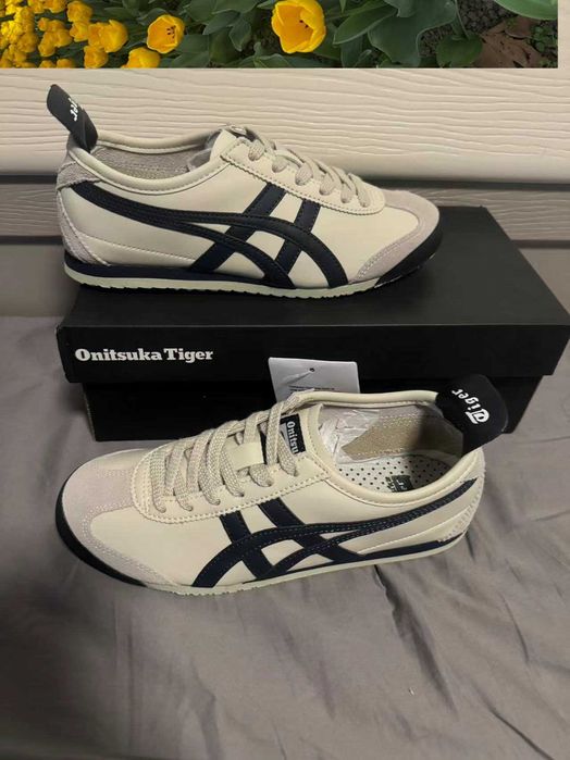 onitsuka tiger EUR 39