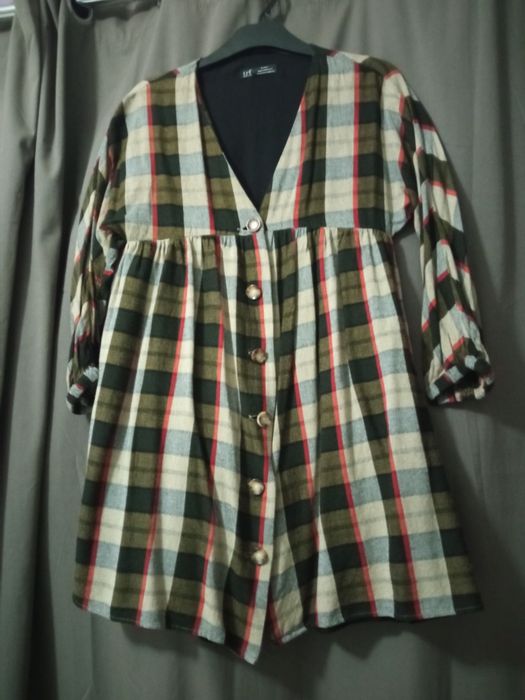 Sukienka Pull & Bear XS kwiaty Zara