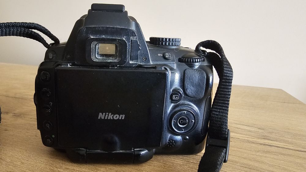 Nikon D5000 body + akcesoria