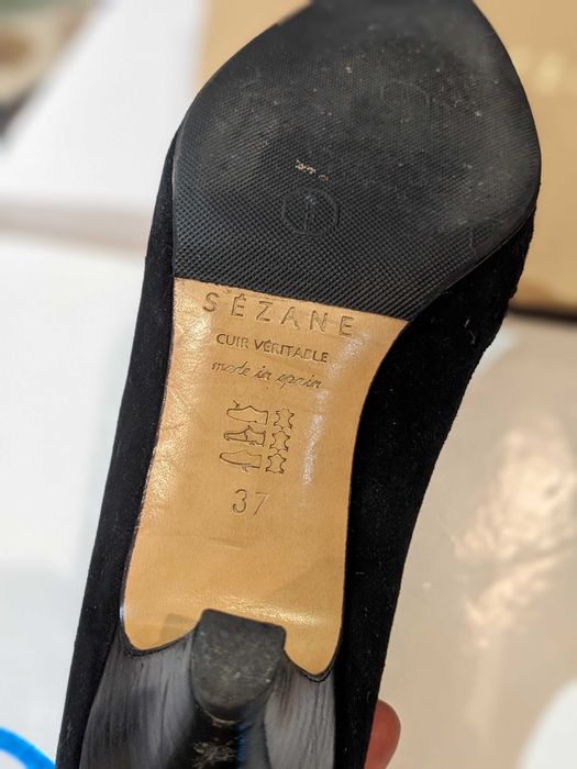 Човники на невеликих підборах Sezane