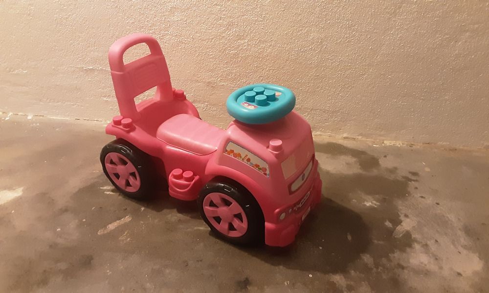 Bicicleta  + trotineta + carro + unicórnio primeiros anos