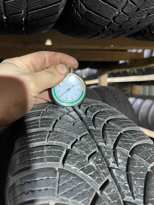 GS1300 Зимові шини 185/65r15 GoodYear UltraGrip 9 комплект р15