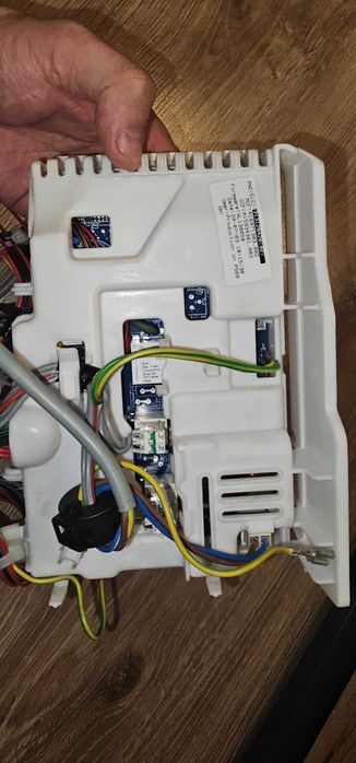Główny Moduł Komputer Wiązka Pozycjoner Electrolux EW6T4262IP PNC 913128420