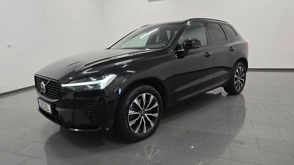 Volvo XC 60 4X4 200kmDARK Skora alu20 Navi Memory Matrix ANDROID Kamera HAK