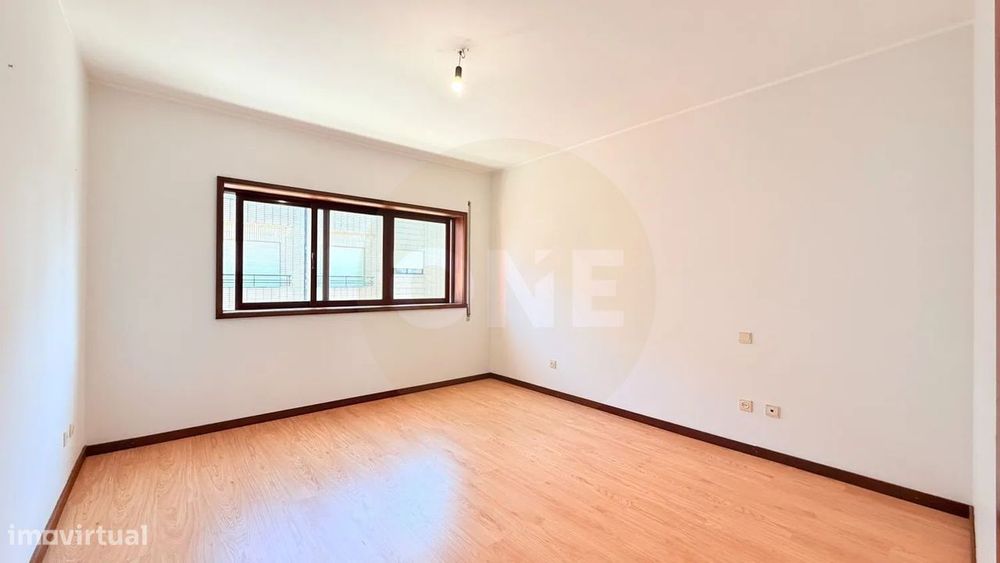 Apartamento T2 Na Trofa Alameda -Viva Perto De Tudo Com Fáceis Acessos