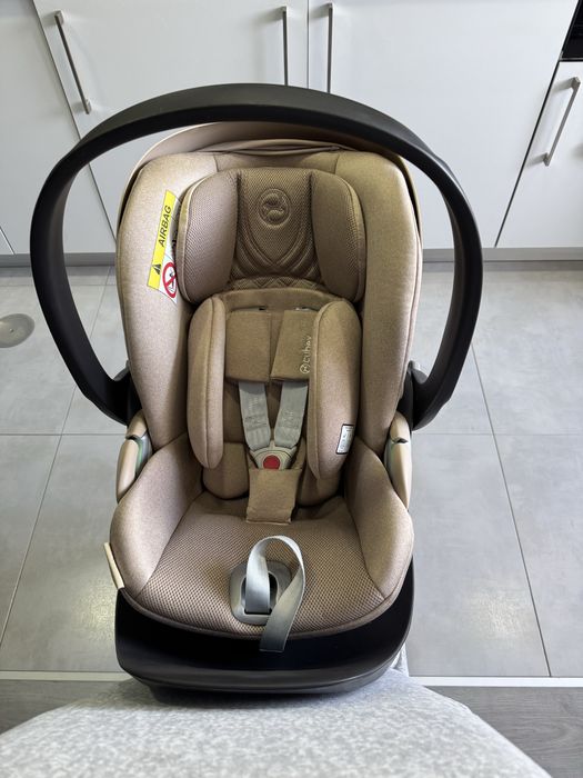 Cadeira Cybex Cloud T i-Size