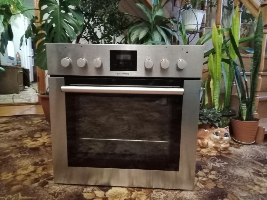 Набір б/у електрична поверхня і духовка