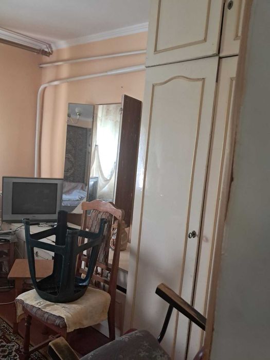 Продам частину будинку на П'ятничанах 0962